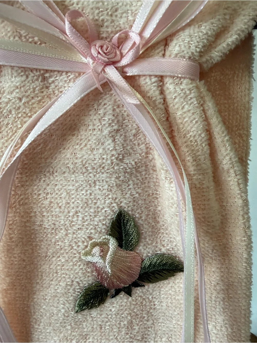 🩷 Hand Crafted Pink and Cream Floral Lace Hand Towel and Sachet Set 🩷